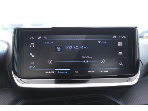 Peugeot 2008 1.2 HYBRID 136PK ACTIVE AUTOMAAT / NAVI / CLIMA / LED / PDC / CRUISECONTROL / 1E EIGENAAR / NIEUW... ActivLease financial lease