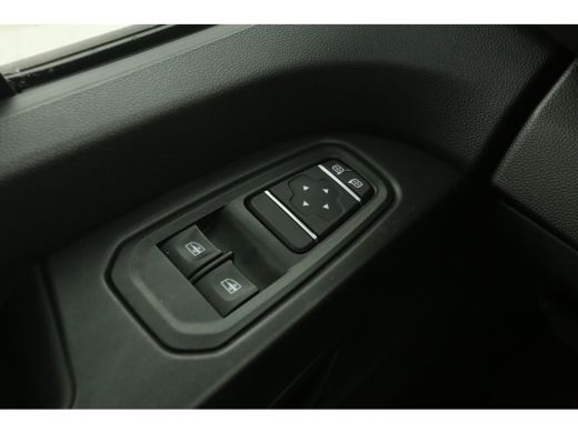 Renault Trafic 2.0 dCi T29 L1H1 | Airco | Cruise | 3-Zits | Carplay | Trekh. | Navi | Parkeersens. ActivLease financial lease