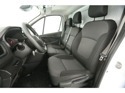 Renault Trafic 2.0 dCi T29 L1H1 | Airco | Cruise | 3-Zits | Carplay | Trekh. | Navi | Parkeersens. ActivLease financial lease