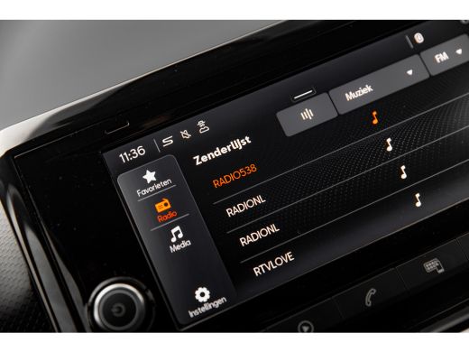 Seat Ibiza 1.0 EcoTSI FR | 17"inch | Cruise Control | Carplay | Climate Control ActivLease financial lease