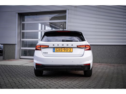 Skoda Fabia 1.0 TSI Monte Carlo | Achteruitrijcamera | Afwijkende dakkleur | Airco (automatisch) ActivLease financial lease