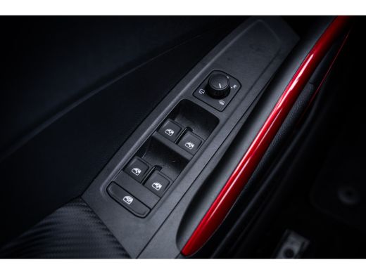 Skoda Fabia 1.0 TSI Monte Carlo | Achteruitrijcamera | Afwijkende dakkleur | Airco (automatisch) ActivLease financial lease