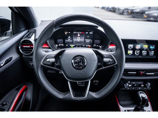 Skoda Fabia 1.0 TSI Monte Carlo | Achteruitrijcamera | Afwijkende dakkleur | Airco (automatisch) ActivLease financial lease