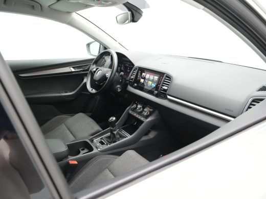 Skoda Karoq 1.0 TSI 115pk Business Edition Plus Navigatie Stoelverwarming Camera Clima Carplay 42 ActivLease financial lease