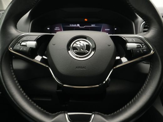 Skoda Karoq 1.0 TSI 115pk Business Edition Plus Navigatie Stoelverwarming Camera Clima Carplay 42 ActivLease financial lease