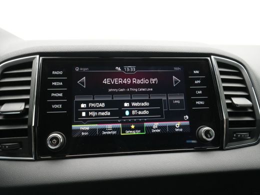 Skoda Karoq 1.0 TSI 115pk Business Edition Plus Navigatie Stoelverwarming Camera Clima Carplay 42 ActivLease financial lease