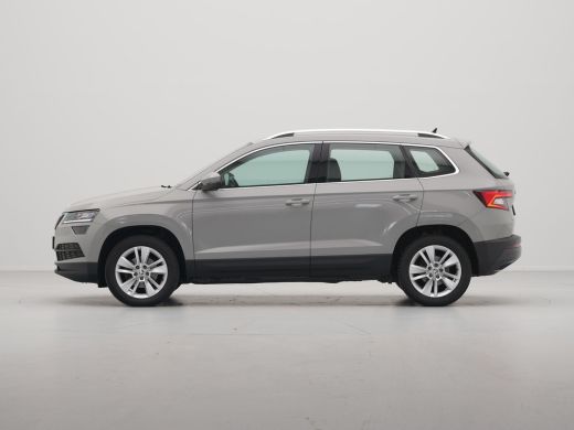 Skoda Karoq 1.0 TSI 115pk Business Edition Plus Navigatie Stoelverwarming Camera Clima Carplay 42 ActivLease financial lease