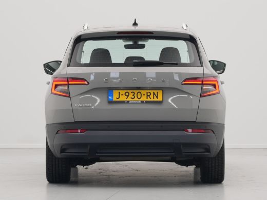 Skoda Karoq 1.0 TSI 115pk Business Edition Plus Navigatie Stoelverwarming Camera Clima Carplay 42 ActivLease financial lease