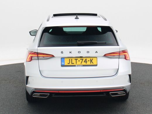 Skoda Octavia Combi 1.4 TSi 245 Pk Automaat RS iV PHEV Business | Adaptive Cruise | CarPlay | Navigatie | Panor... ActivLease financial lease