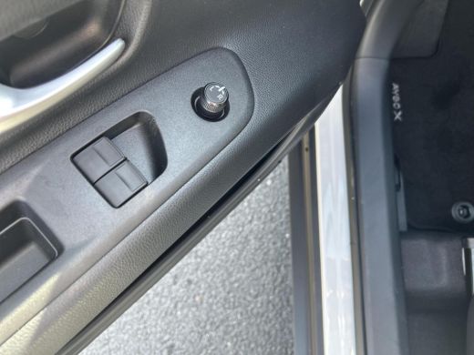 Toyota Aygo 1.0 VVT-i MT Play ActivLease financial lease