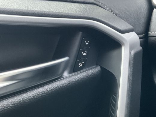 Toyota RAV4 2.5 Hybrid AWD Executive Premium Pack Pano.dak Leer 4x4 DAB ActivLease financial lease