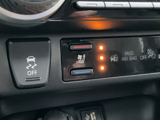 Toyota RAV4 2.5 Hybrid AWD Executive Premium Pack Pano.dak Leer 4x4 DAB ActivLease financial lease