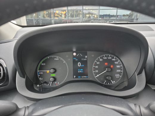 Toyota Yaris 1.5 Hybrid Active **NAVIGATIE/ PARKEERCAMERA/ GARANTIE** ActivLease financial lease