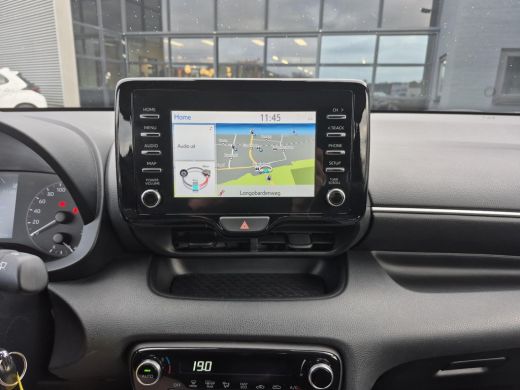 Toyota Yaris 1.5 Hybrid Active **NAVIGATIE/ PARKEERCAMERA/ GARANTIE** ActivLease financial lease