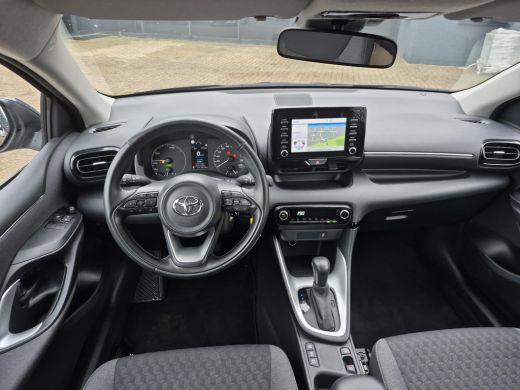 Toyota Yaris 1.5 Hybrid Active **NAVIGATIE/ PARKEERCAMERA/ GARANTIE** ActivLease financial lease