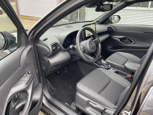 Toyota Yaris Cross 1.5 Hybrid 130 Dynamic comfort pack ActivLease financial lease