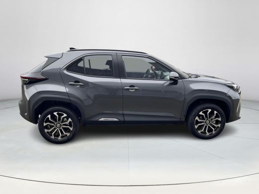 Toyota Yaris Cross 1.5 Hybrid 130 Dynamic comfort pack ActivLease financial lease