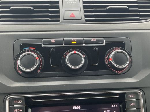 Volkswagen Caddy 7-Pers 1.4 TSI 131pk Aut7 Airco Navi Cruise 7 Persoons 2x Schuifdeur 7P. ActivLease financial lease