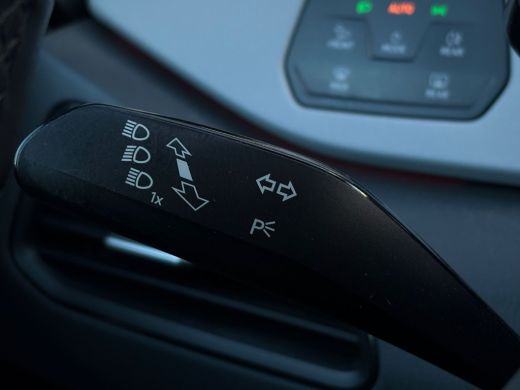 Volkswagen ID.3 First Plus 58 kWh 204 pk | Achteruitrijcamera | Navigatie | Cruise control adaptief | ActivLease financial lease