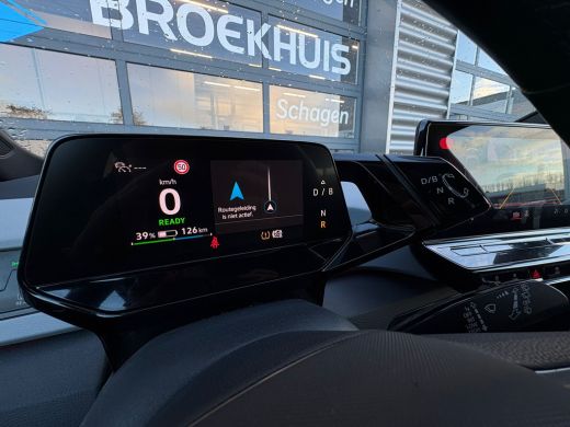 Volkswagen ID.3 First Plus 58 kWh 204 pk | Achteruitrijcamera | Navigatie | Cruise control adaptief | ActivLease financial lease