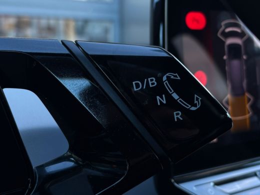 Volkswagen ID.3 First Plus 58 kWh 204 pk | Achteruitrijcamera | Navigatie | Cruise control adaptief | ActivLease financial lease