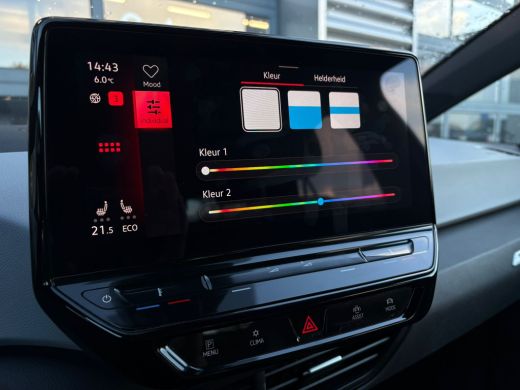Volkswagen ID.3 First Plus 58 kWh 204 pk | Achteruitrijcamera | Navigatie | Cruise control adaptief | ActivLease financial lease