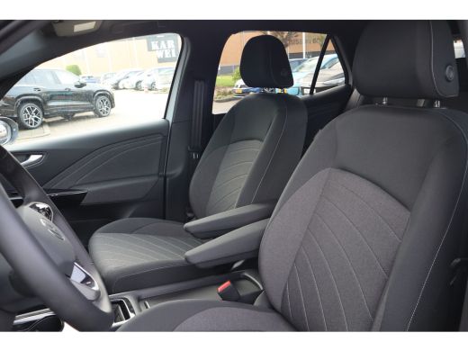 Volkswagen ID.3 Pro Business | Achterlichten LED, luxe uitgevoerd incl. dynamische knipperlichten | Achteruitrijc... ActivLease financial lease