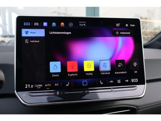 Volkswagen ID.3 Pro Business | Achterlichten LED, luxe uitgevoerd incl. dynamische knipperlichten | Achteruitrijc... ActivLease financial lease