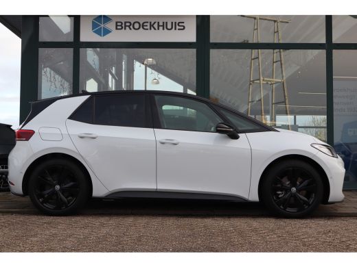 Volkswagen ID.3 Pro Business | Achterlichten LED, luxe uitgevoerd incl. dynamische knipperlichten | Achteruitrijc... ActivLease financial lease