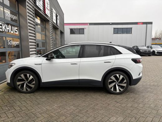 Volkswagen ID.4 First 77 kWh 204 pk | Wegklapbare Trekhaak | Achteruitrijcamera | Apple carplay | ActivLease financial lease