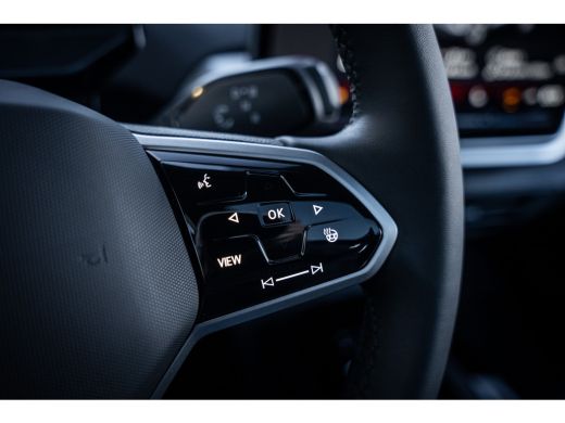 Volkswagen ID.4 Pro Limited Edition Plus 77 kWh | Matrix LED koplampen | Panoramadak | Trekhaak elektrisch uitkla... ActivLease financial lease