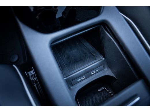 Volkswagen ID.4 Pro Limited Edition Plus 77 kWh | Matrix LED koplampen | Panoramadak | Trekhaak elektrisch uitkla... ActivLease financial lease