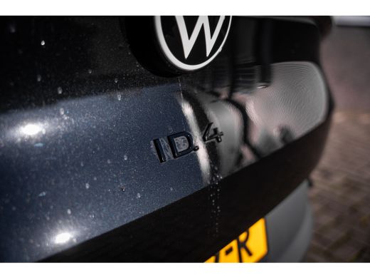 Volkswagen ID.4 Pro Limited Edition Plus 77 kWh | Matrix LED koplampen | Panoramadak | Trekhaak elektrisch uitkla... ActivLease financial lease
