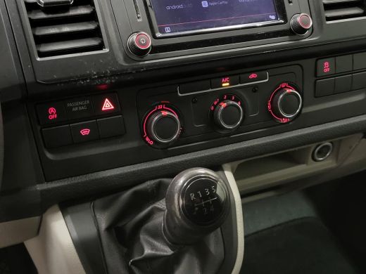 Volkswagen Transporter 2.0TDI L2/H1 Trekhaak Imperiaal Euro 6! ActivLease financial lease