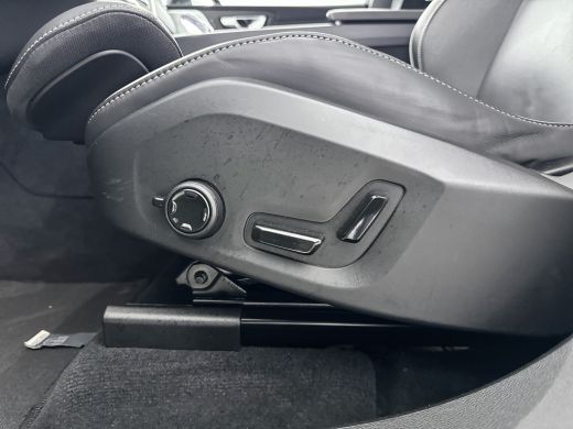 Volvo  XC60 T8 Recharge Ultra Black Edition | 21" | Luchtvering | 360 Camera | Bowers & Wilkins | Trekhaak | ... ActivLease financial lease