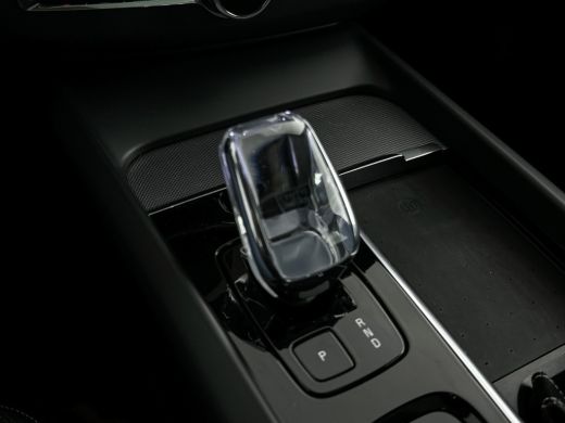 Volvo  XC60 T8 Recharge Ultra Black Edition | 21" | Luchtvering | 360 Camera | Bowers & Wilkins | Trekhaak | ... ActivLease financial lease