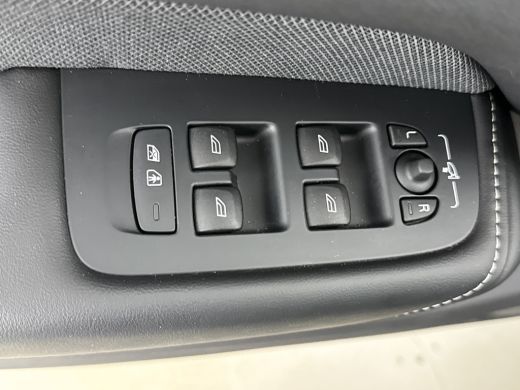 Volvo  XC60 T8 Recharge Ultra Black Edition | 21" | Luchtvering | 360 Camera | Bowers & Wilkins | Trekhaak | ... ActivLease financial lease