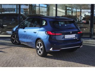 BMW 2 Serie 218i Luxury Line Automaat / Achteruitrijcamera / Comfort Access / Adaptieve LED / Stoelverwarming