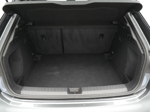 Audi A3 Sportback 30 TFSI 110pk S-tronic S-line Trekhaak afneembaar Panorama Stoelverwarming Navigatie 15 ActivLease financial lease