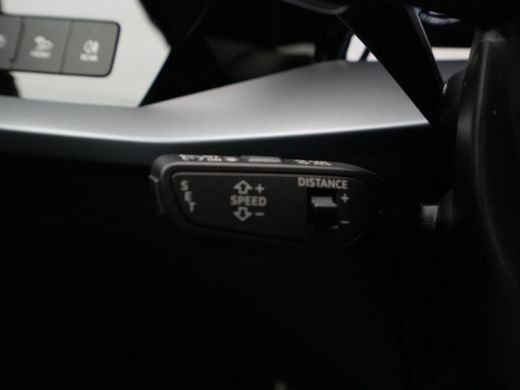 Audi A3 Sportback 30 TFSI 110pk S-tronic S-line Trekhaak afneembaar Panorama Stoelverwarming Navigatie 15 ActivLease financial lease