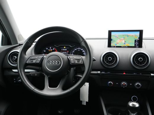 Audi A3 Sportback 30 TFSI 115pk Sport Lease Edition Navigatie Carplay Pdc Led Drive select 100 ActivLease financial lease