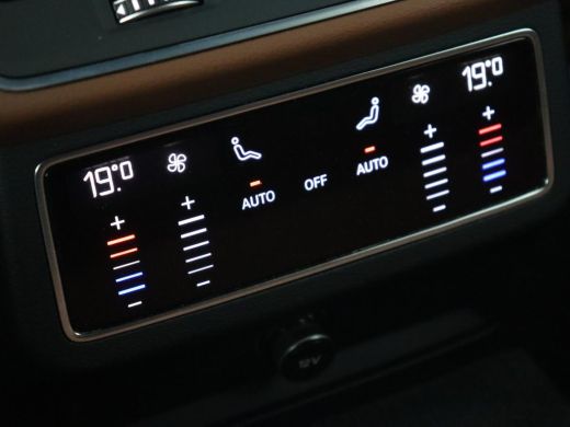 Audi A6 50 TFSIe quattro S edition | Panoramadak | Adaptive cruise | Nappaleder | Stoel & stuurverwarming... ActivLease financial lease