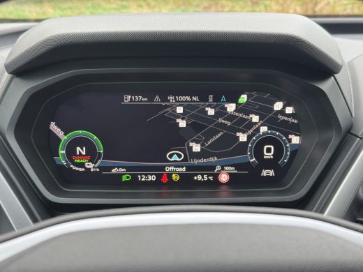 Audi Q4 e-tron 35 LAUNCH EDITION ADVANCED 55 kWh SPORT/PDC/NAVI ActivLease financial lease