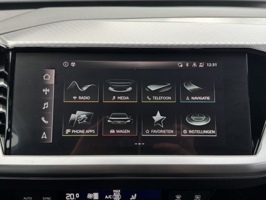 Audi Q4 e-tron 35 LAUNCH EDITION ADVANCED 55 kWh SPORT/PDC/NAVI ActivLease financial lease