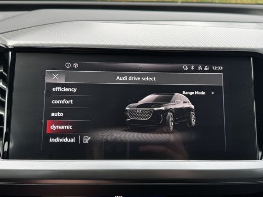 Audi Q4 e-tron 35 LAUNCH EDITION ADVANCED 55 kWh SPORT/PDC/NAVI ActivLease financial lease