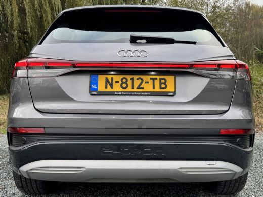 Audi Q4 e-tron 35 LAUNCH EDITION ADVANCED 55 kWh SPORT/PDC/NAVI ActivLease financial lease