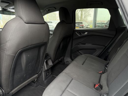 Audi Q4 e-tron Aut. 40 LaunchEd. Advanced 77kWh | LED | 94% SoH | Navi ActivLease financial lease