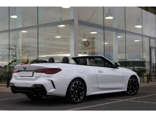 BMW 4 Serie 430i xDrive M Sport Automaat / Achteruitrijcamera / M Sportonderstel / Comfort Access / Adaptieve... ActivLease financial lease