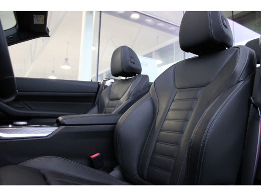 BMW 4 Serie 430i xDrive M Sport Automaat / Achteruitrijcamera / M Sportonderstel / Comfort Access / Adaptieve... ActivLease financial lease