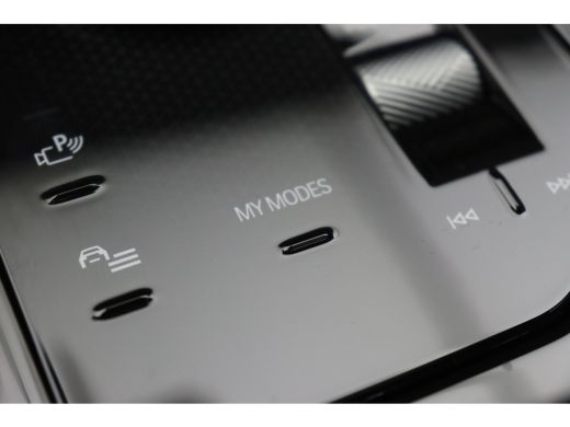 BMW i5 eDrive40 M Sport / Panoramadak / Achteruitrijcamera / Stoelventilatie / Bowers & Wilkins / M Spor... ActivLease financial lease